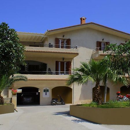 Villa Yiotevi Poros Town Zewnętrze zdjęcie
