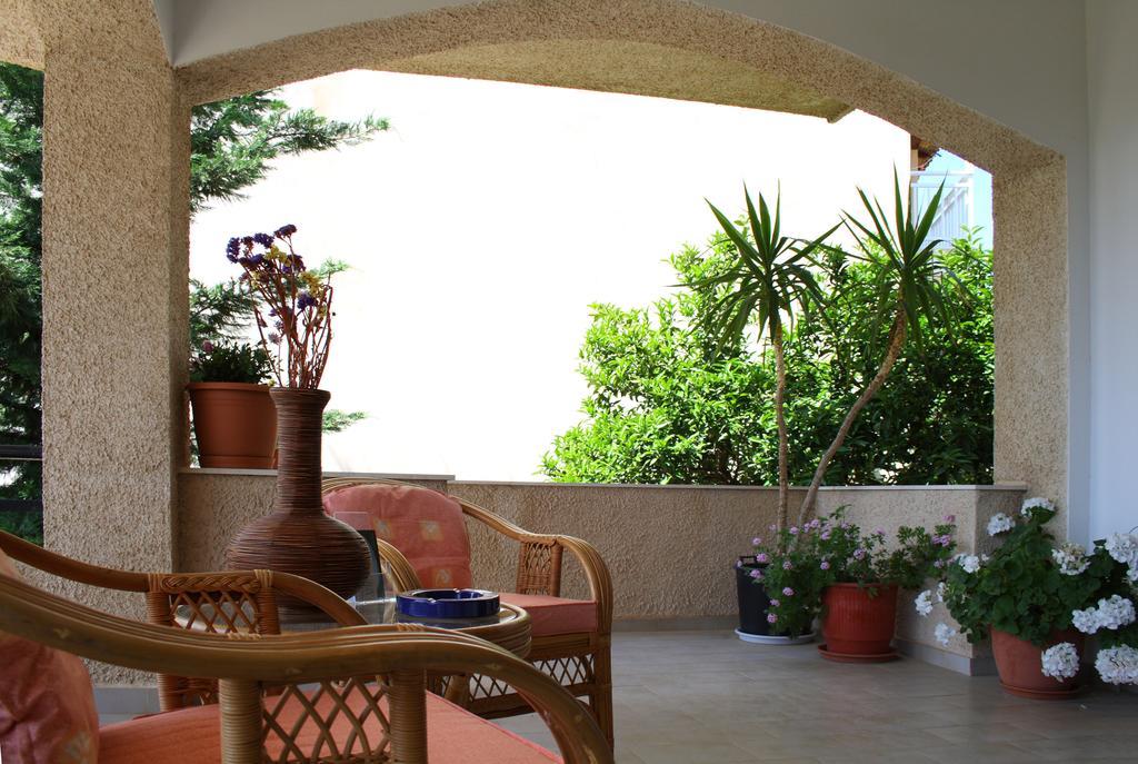 Villa Yiotevi Poros Town Zewnętrze zdjęcie