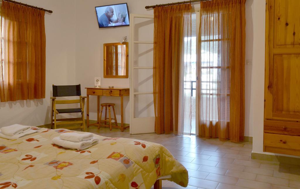 Villa Yiotevi Poros Town Zewnętrze zdjęcie