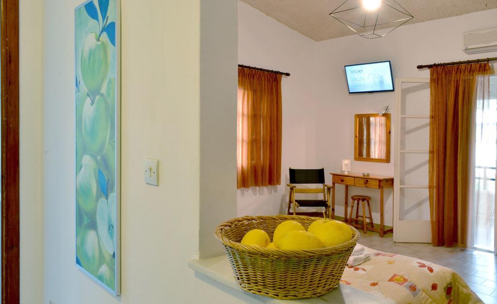 Villa Yiotevi Poros Town Zewnętrze zdjęcie