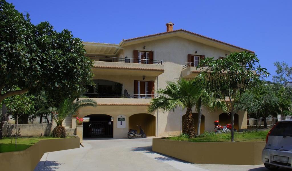 Villa Yiotevi Poros Town Zewnętrze zdjęcie